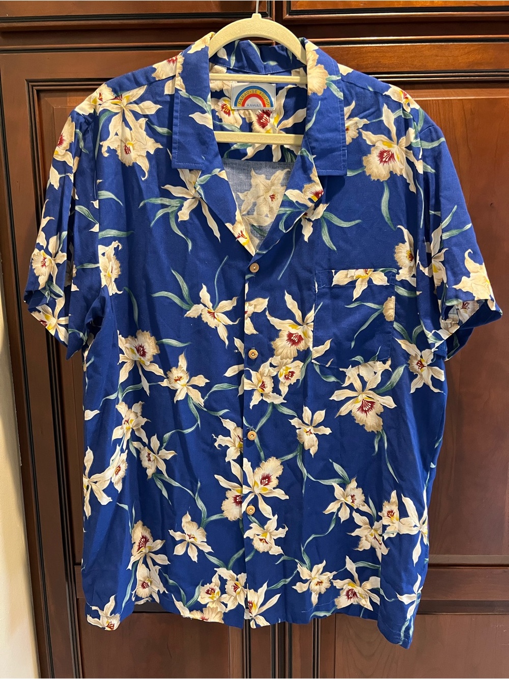 Paradise Found Hawaiian Shirt Mens Red  Tropical Floral Rayon No size Tag - L